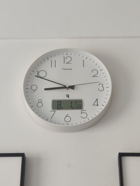 Canovoe挂钟电波钟钟表客厅表挂墙家用时尚简约电子万年历双日历温度时钟自动对时时钟绿色35CM电对比哪款性价比更高,功能真的不好吗？