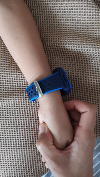 华为儿童手表3Pro 4G星云粉电池能用多久？