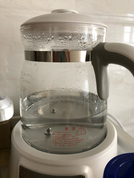 阿蒂斯暖奶器煮沸功能和除氯功能一起按还是分开？