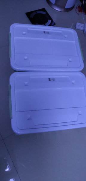 塑料收纳箱110L蓝色单只可以买来洗澡吗？成年人？