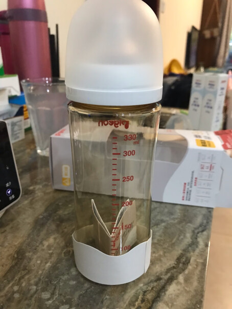 贝亲（Pigeon奶瓶自然实感第3代奶瓶有没有觉得六个月➕的奶嘴流速特别慢，为啥我家娃儿喝着好慢，用别的奶瓶一会就喝完了？