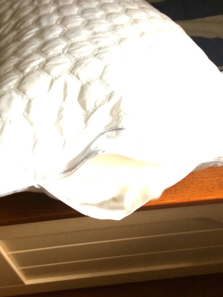 恒源祥枕芯星级羽丝绒安睡枕头这对枕头是多长多宽？