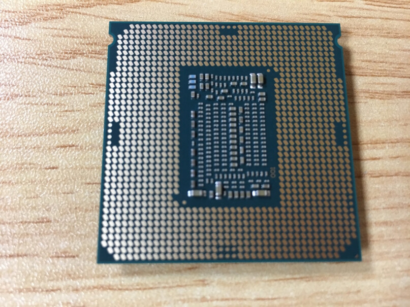 英特尔 i5 9400F 处理器i5-9400f+b360m迫击炮+一张华硕的1080显卡会有短板么？