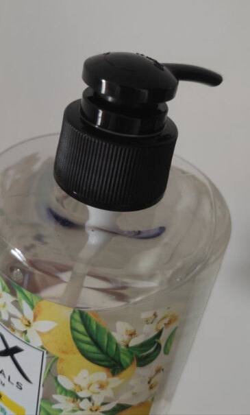 力士LUX香氛抑菌洗手液莹净小苍兰香400G可以用在洗手液机里吗？