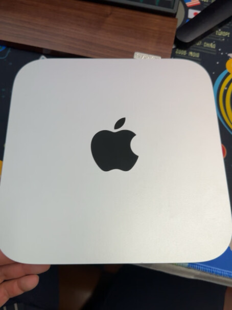 电脑主机AppleMacmini八核M28G256G各位大佬有没有拿来做机顶盒用的，配什么样的遥控器？