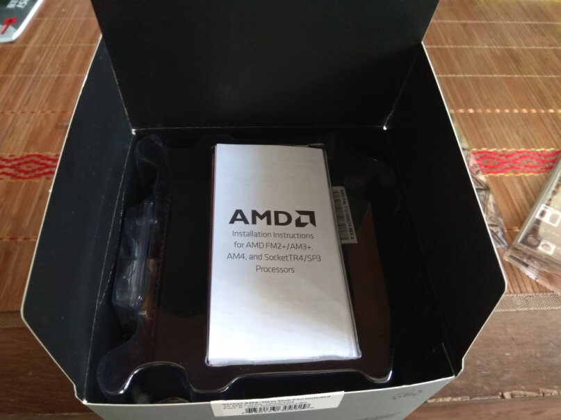 AMD 锐龙5 3600X CPU你们的原装散热器有没有电流声？