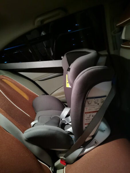 瑞贝乐reebaby汽车儿童安全座椅ISOFIX接口雷克萨斯es能装么？