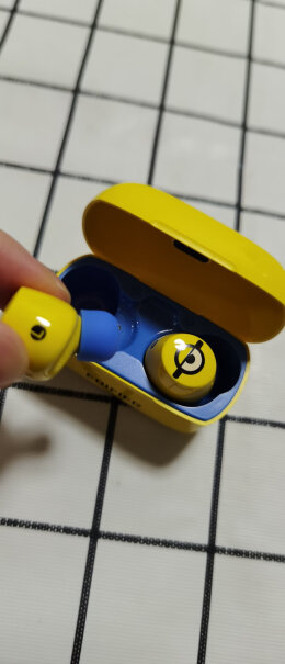 耳机-耳麦漫步者W3小黄人定制版真无线蓝牙耳机优缺点质量分析参考！为什么买家这样评价！