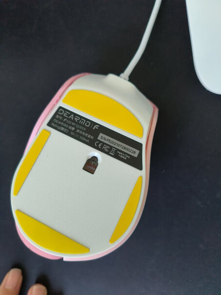 迪摩F35游戏鼠标 RGB黑色体验评测及分析？