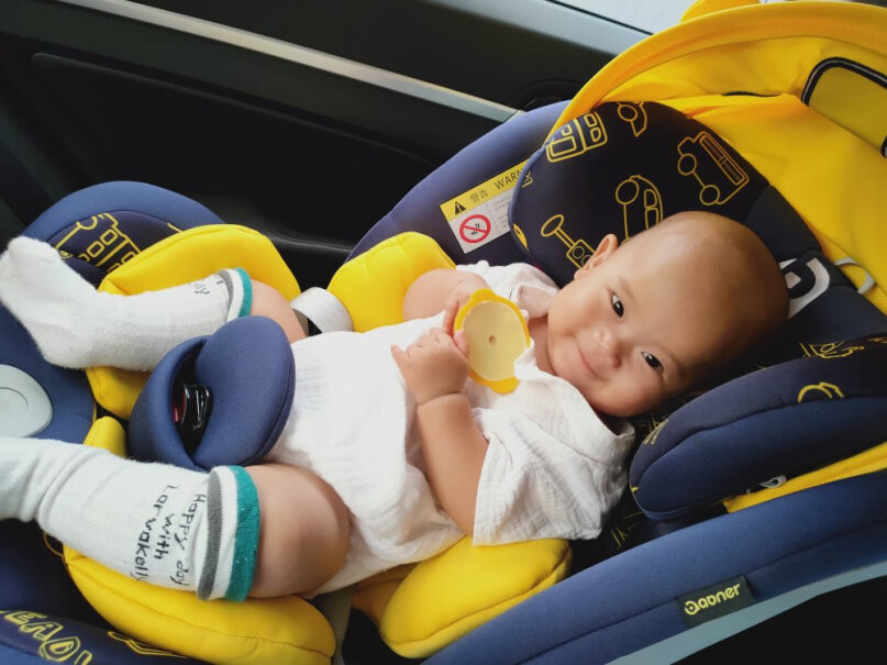 阿布纳Abner婴儿童安全座椅汽车用0-4-12岁怎么调节安全带的长度？有相关安装使用的视频吗？