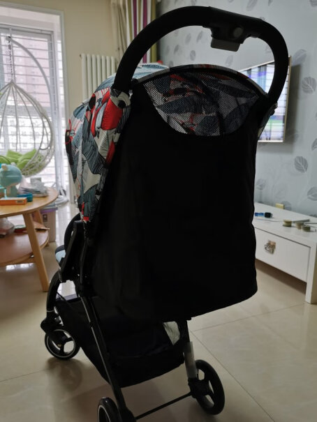 好孩子婴儿推车宝宝车婴儿伞车四岁的孩子能坐吗？