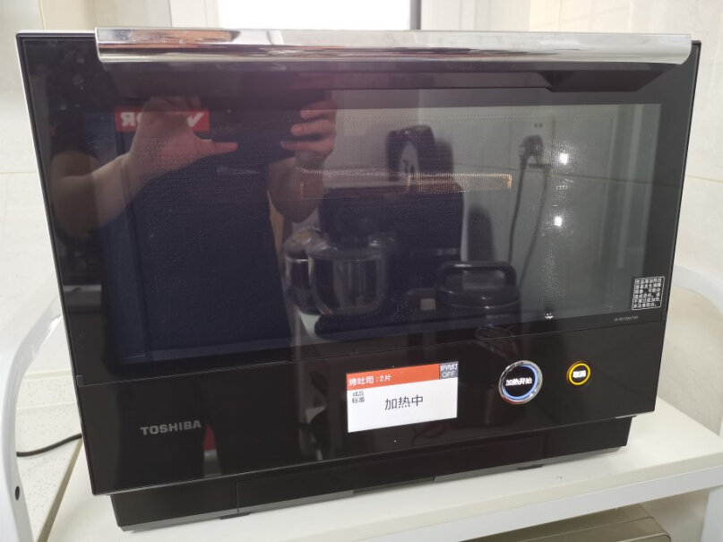 东芝TOSHIBA这一台机器可以代替微波炉、烤箱、蒸箱、空气炸锅吗？看了一些反馈，感觉它是用&ldquo;蒸&rdquo;来实现微波和烤？