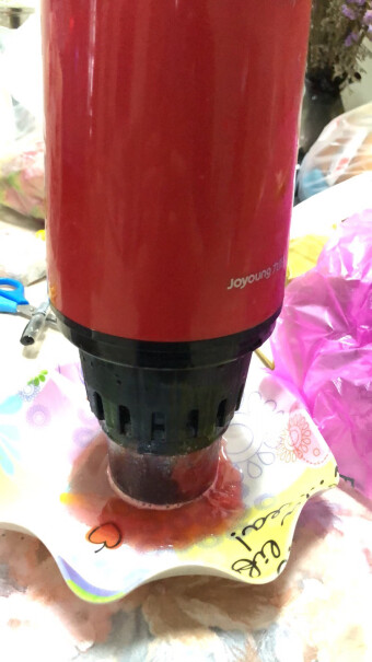 九阳榨汁机家用电动榨汁杯便捷式水果汁机充电式小型原汁机可以做奶昔吗？