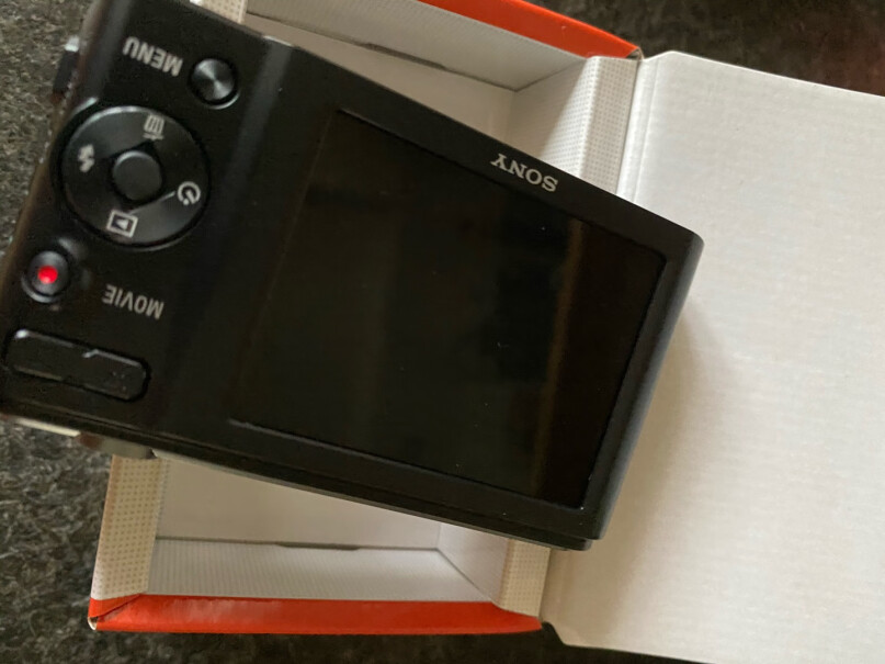 索尼DSC-W800数码相机数码相机数码相机能手动模式调整设置感光度、快门这些吗？