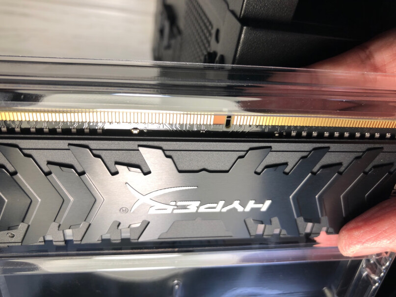 金士顿 FURY Renegade 16GB DDR4 RAM技嘉主板支持RGB同步吗？