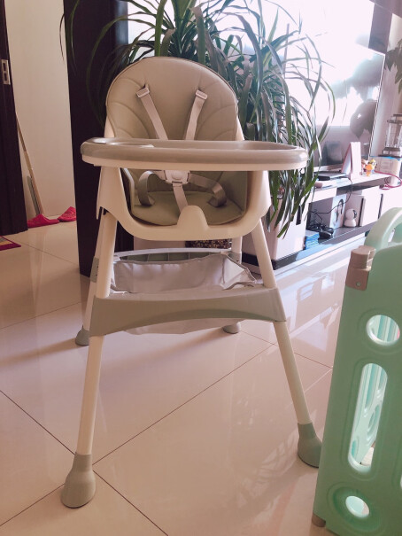 婴幼儿餐椅小猪酷琦宝宝餐椅多功能婴儿餐椅儿童桌椅吃饭座椅质量值得入手吗,功能真的不好吗？