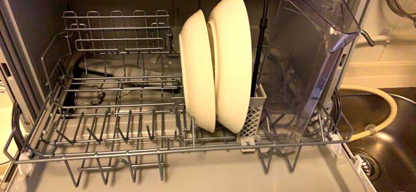 松下洗碗机家用台式全自动洗涤剂免费安装这款洗碗粉和洗碗块分别放在哪儿？