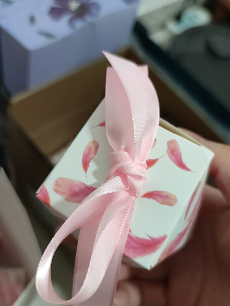 婚庆节庆热带森林西式结婚喜糖盒子纸盒糖果盒结婚婚庆用品婚礼喜糖包装袋可以入手吗？质量真的好吗？