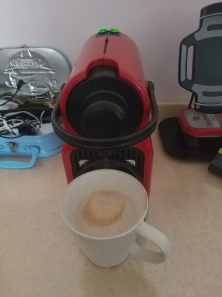 Nespresso奈斯派索胶囊咖啡机C40雀巢胶囊可以用吗？