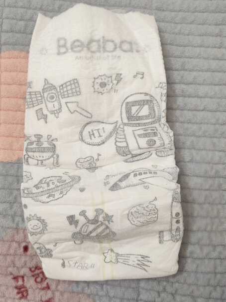 婴童纸尿裤Beaba碧芭宝贝光年之外婴儿纸尿裤冬暖夏凉夏季超薄尿不湿纸尿裤L-44片应该怎么样选择,评测分析哪款更好？