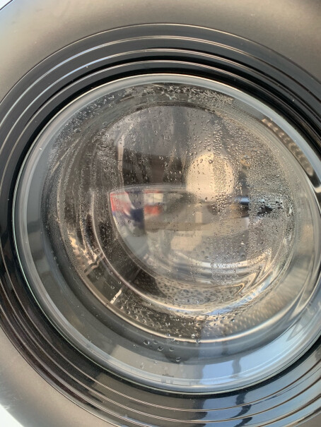 美的京品家电滚筒洗衣机全自动洗完后洗衣机门框上有很多泡沫残留，大家有这种情况吗？