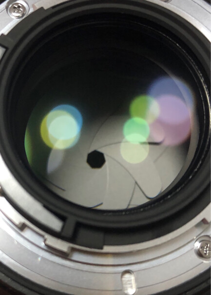 尼康AF-S DX标准定焦镜头d3000可以用吗？