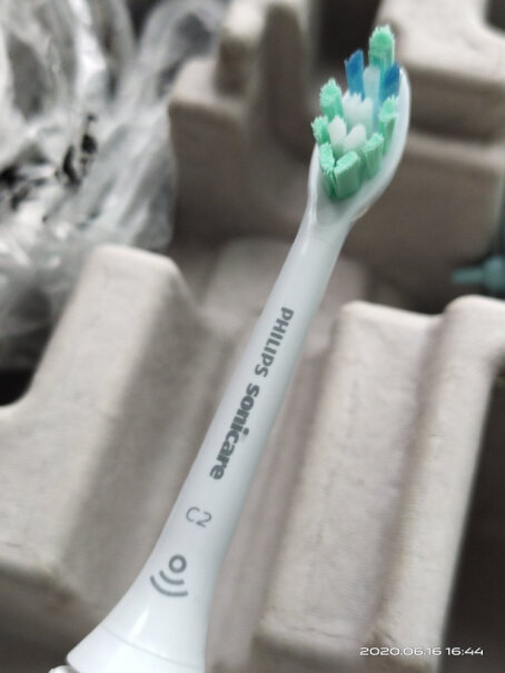 飞利浦sonicare电动牙刷礼盒这个牙刷能用几年？