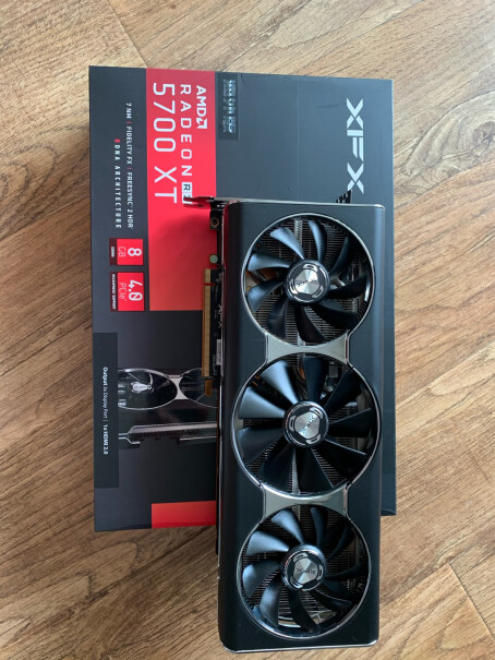 讯景（XFX）RX 6700 XT 海外版OC显存占用超过8GB后会不会掉帧严重，在纠结这个和Radeon Ⅶ