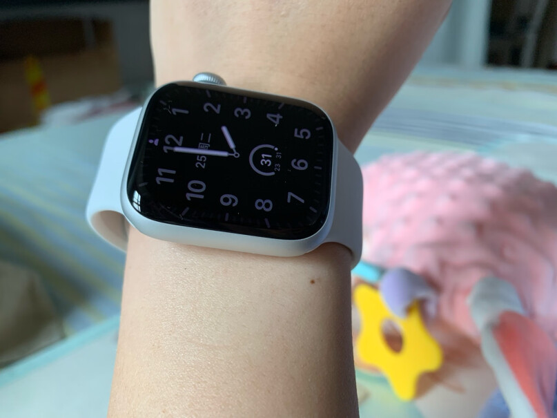 Apple Watch Series 8 GPS + 蜂窝款有定位功能吗？