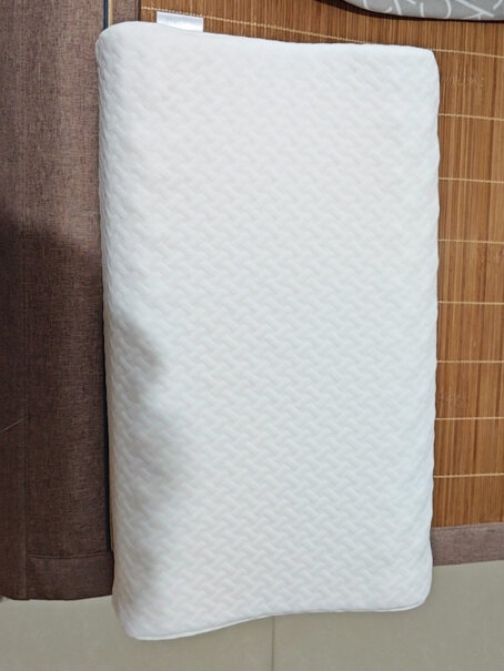 百丽丝乳胶枕 天然抗菌单人睡眠枕是大品牌吗？评测质量实话实说？