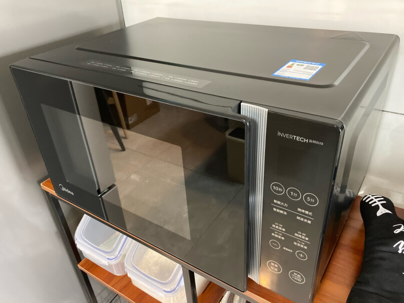 美的变频微波炉光波烧烤电烤箱一体机这个可以烤面包么？