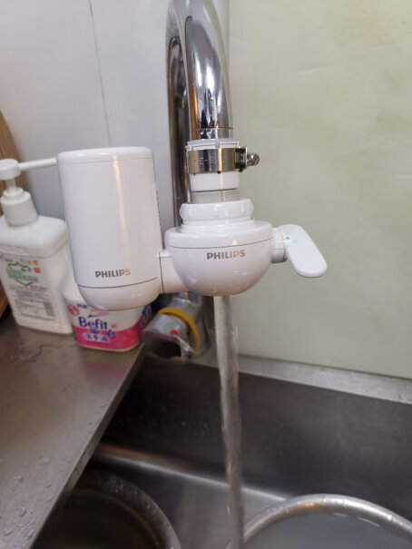 飞利浦水龙头净水器家用水龙头过滤器厨房自来水过滤器净水机除氯效果怎么样，我用自来水？