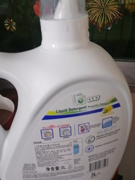 威露士抗菌有氧洗衣液套装12.04斤除菌除螨杀菌率达99%机洗手洗一瓶盖是多少ml？