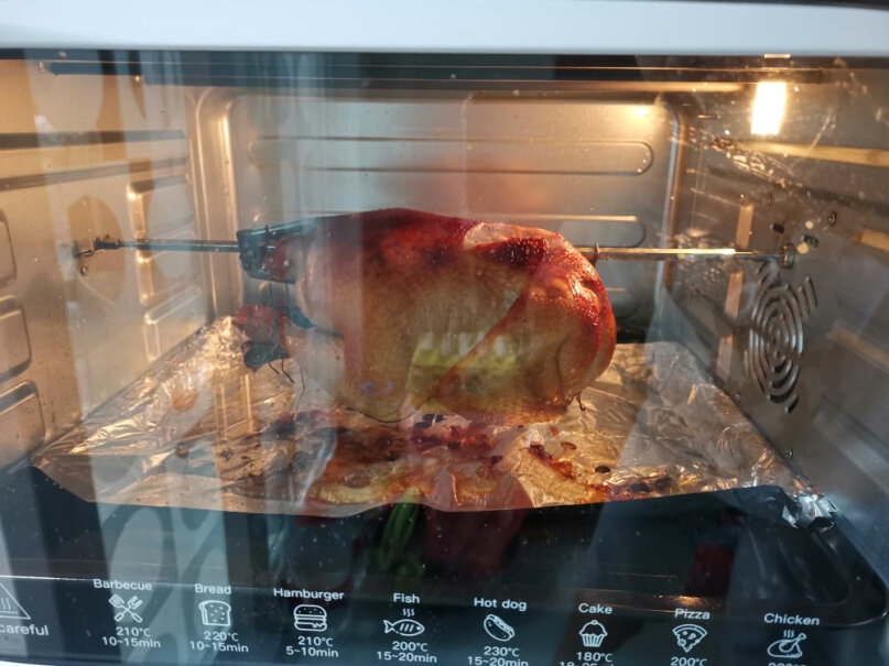 德玛仕电烤箱商用私房烘焙蛋糕披萨面包家用大烤箱可以烤几个6寸面包？