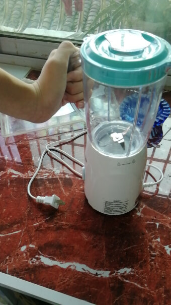 榨汁机苏泊尔榨汁机使用良心测评分享,对比哪款性价比更高？