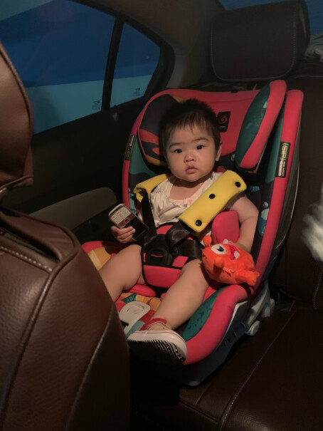 安全座椅感恩ganen儿童安全座椅9个月-12岁汽车车载深度剖析功能区别,图文爆料分析？
