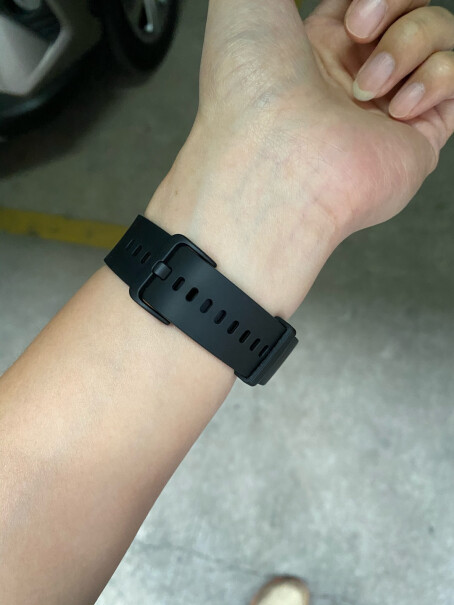 Amazfit 跃我Pop Pro这个跟红米手表哪个外观好看点？