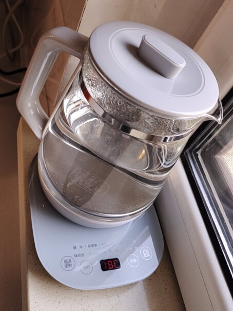 苏泊尔养生壶1.5L煮茶器花茶壶烧水时声音大吗？