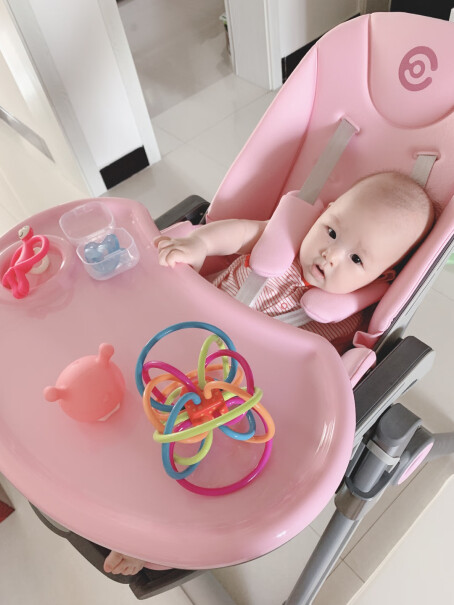 elittile宝宝餐椅z这款餐椅实用不，小不小，有没有超过40斤的宝宝在使用。