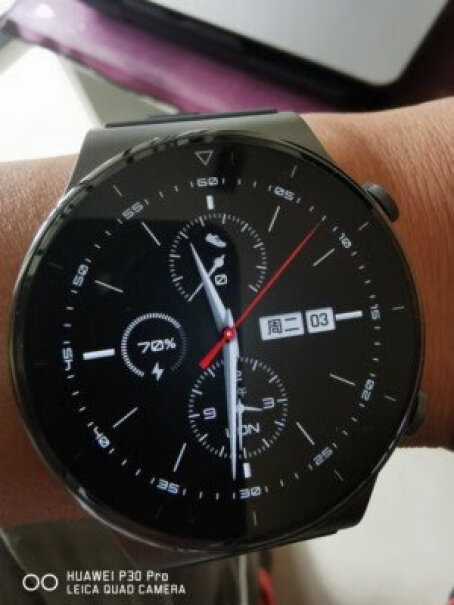 智能手表华为WATCH GT2 Pro黑来看下质量评测怎么样吧！评测下来告诉你坑不坑？