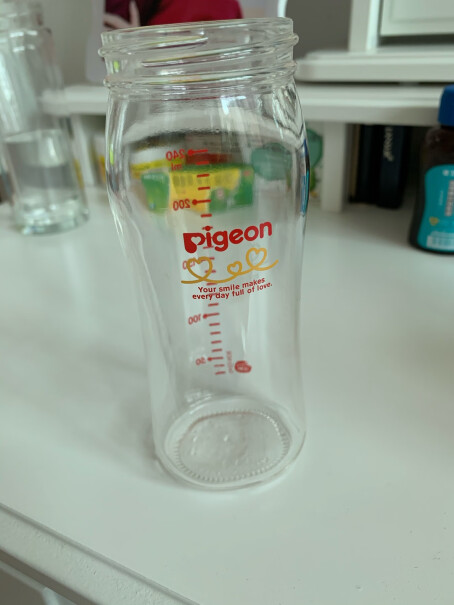 奶瓶奶嘴贝亲Pigeon新生儿宝宝婴儿玻璃奶瓶质量到底怎么样好不好,评价质量实话实说？