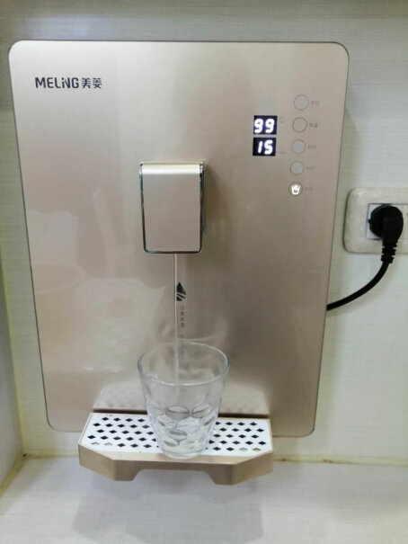 美菱管线机壁挂式饮水机直饮机家用即热式调温管线饮水机有童锁使用方便吗？