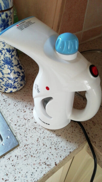 挂烫机-熨斗美菱手持挂烫机使用两个月反馈！测评大揭秘？