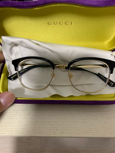 太阳镜-眼镜框古驰GUCCI眼镜框男女镜架好不好,应该怎么样选择？