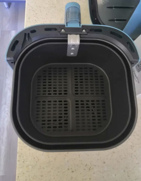 飞利浦海星空气炸锅家用5.6L大容量多功能全自动双层锅体易清洗可视的哪里防高温吗？
