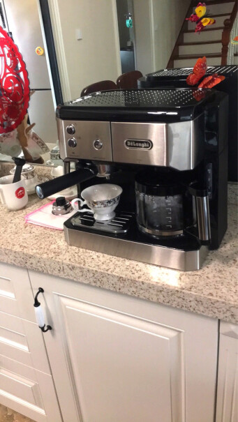 德龙咖啡机半自动咖啡机这款机器打出的意式咖啡温度怎么样啊，怎么总感觉温度不够，每次打出来咖啡不热，能一口干。