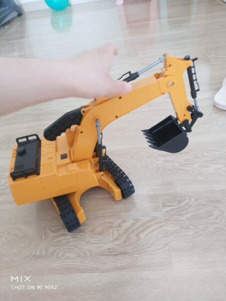 双鹰手动工程车运输翻斗车工程模型儿童玩具车车子质量怎么样？