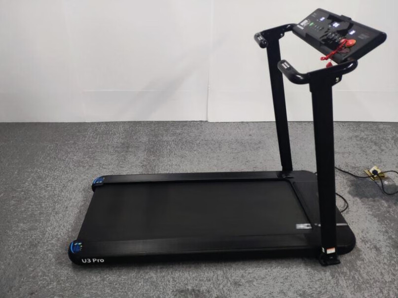 麦瑞克跑步机家用折叠智能静音健身器材室内小型走步机值得购买吗？质量怎么样？