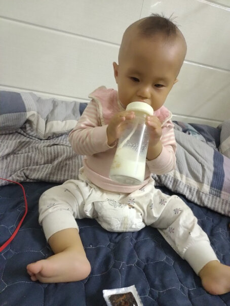 佳贝艾特悦白婴幼儿配方羊奶粉3段1-3岁婴幼儿适用800克请问大家3段喝到什么时候？是不是可以转牛奶了 奶粉说饱腹感强影响吃辅食？