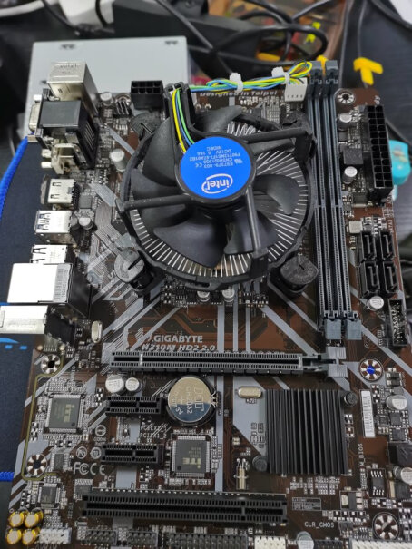 技嘉H310MHD2我用来安装I7-9700 应该可以吧？